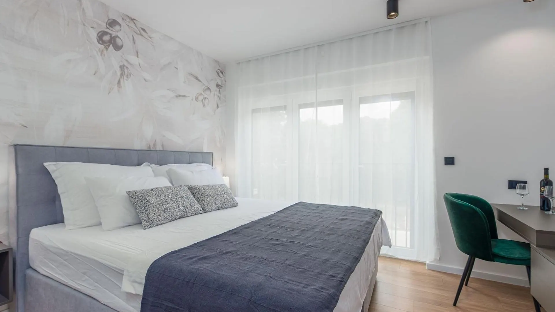 Brand New Villa 'Maslina' With Pool Povljana 0*,  Croacia